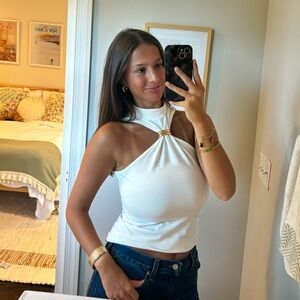 Meet your Posher, Victoria